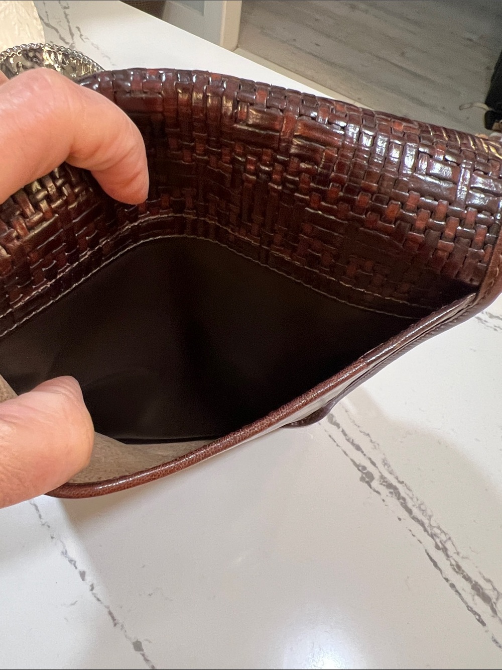 Brahmin Brown Woven Leather Messenger Crossbody Bag - Picture 8 of 13